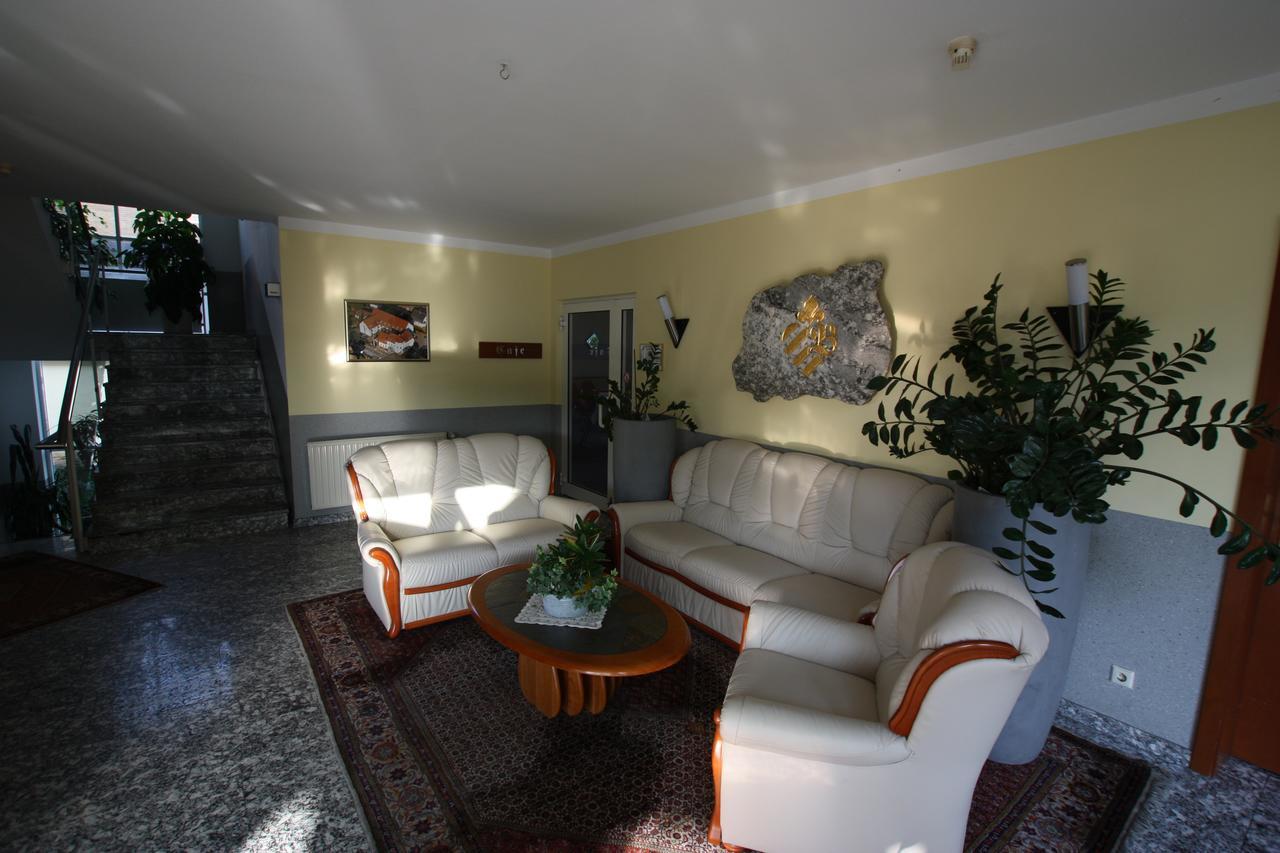 Hotel Buergerhof Hohenstein-Ernstthal Esterno foto