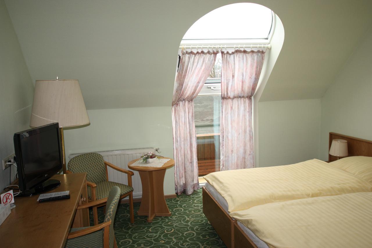 Hotel Buergerhof Hohenstein-Ernstthal Esterno foto