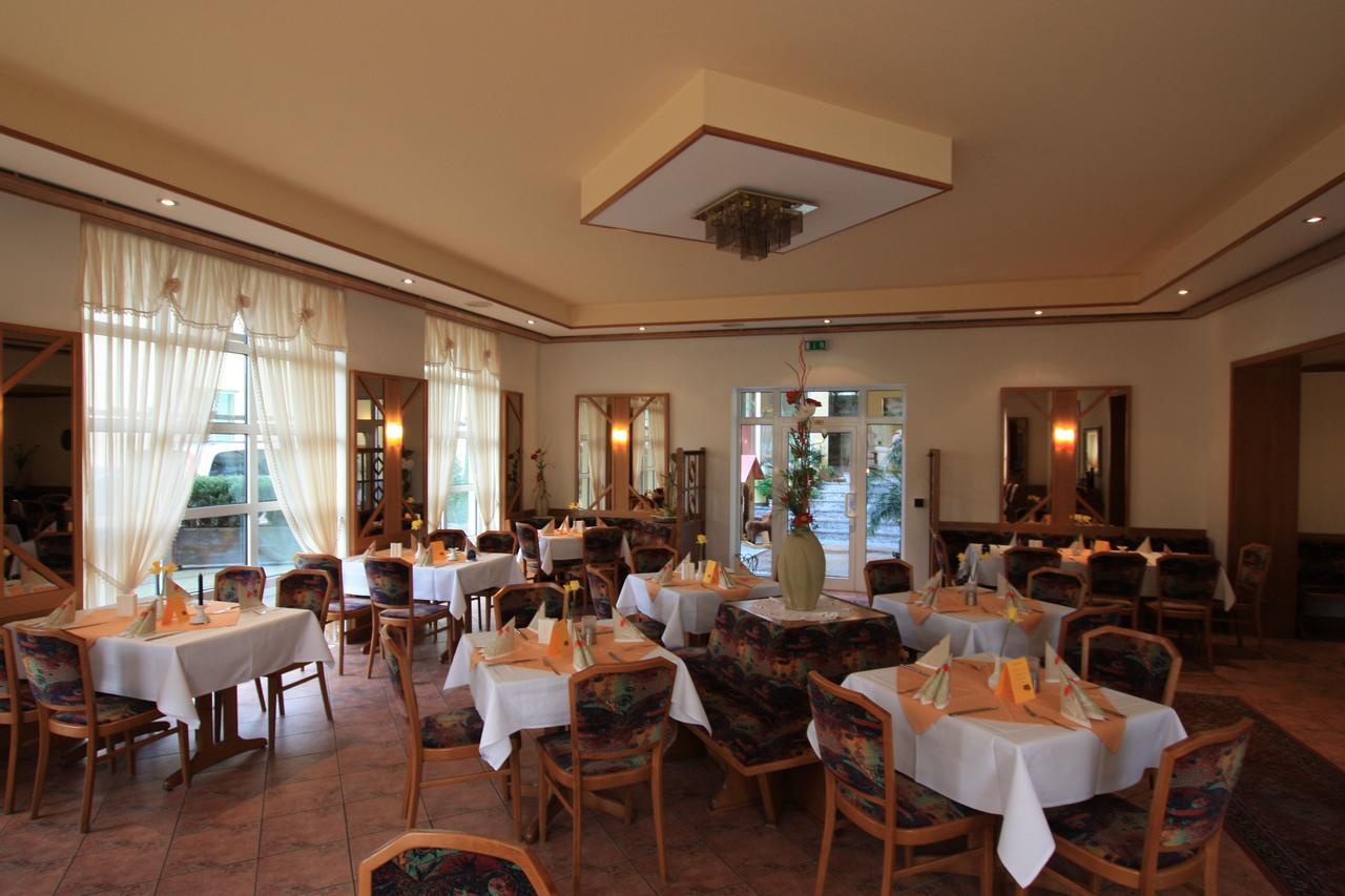 Hotel Buergerhof Hohenstein-Ernstthal Esterno foto