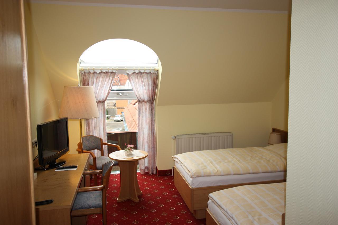 Hotel Buergerhof Hohenstein-Ernstthal Esterno foto