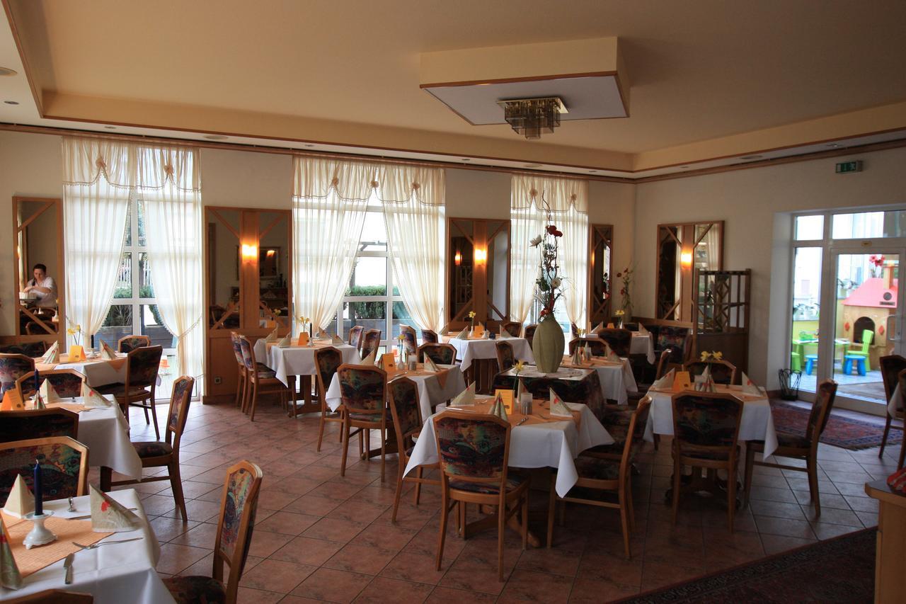 Hotel Buergerhof Hohenstein-Ernstthal Esterno foto