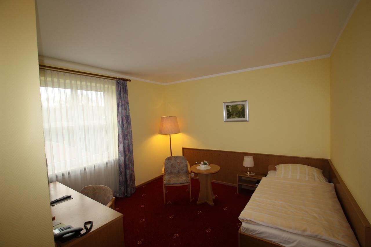 Hotel Buergerhof Hohenstein-Ernstthal Esterno foto